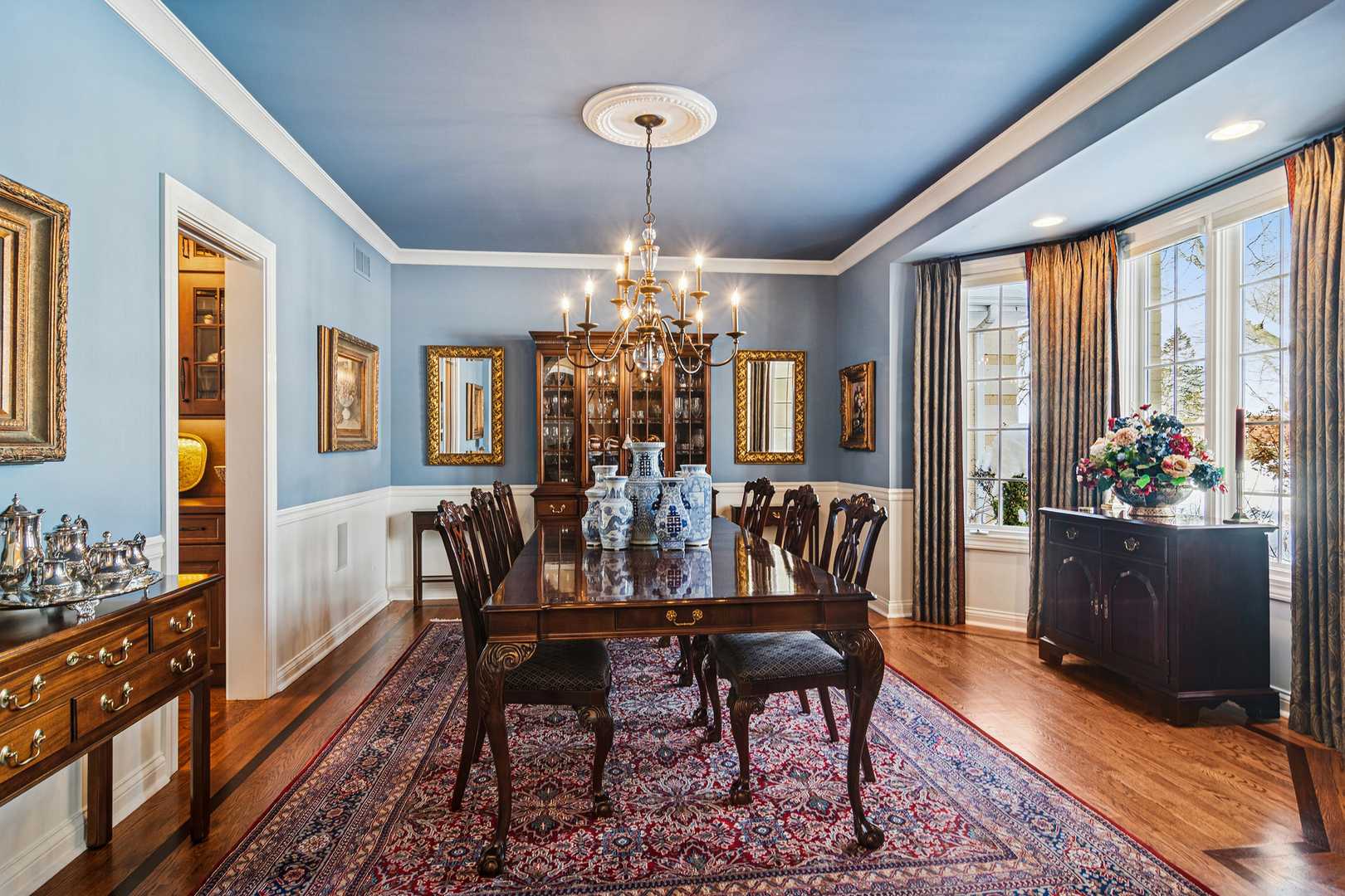 1520 MacAlpin Circle Inverness, IL 60010 - Photo 18 of 58 a view of a dining room with furniture window and wooden floor