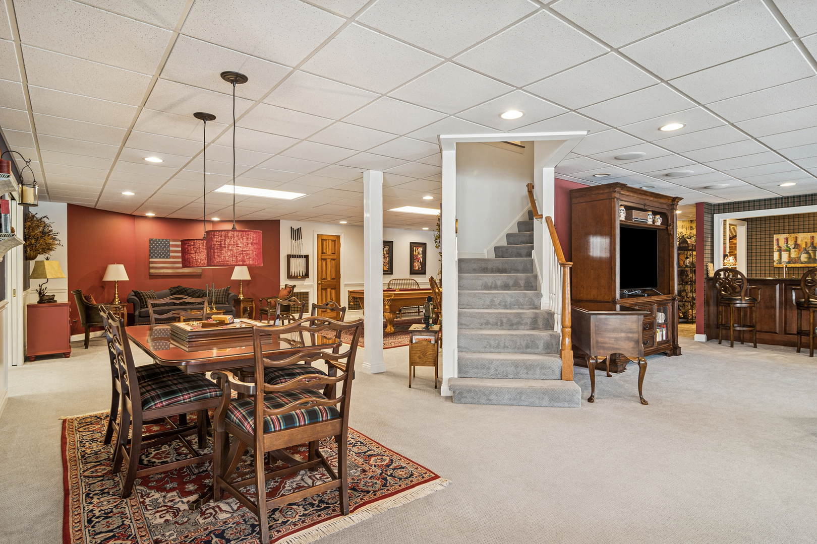 1520 MacAlpin Circle Inverness, IL 60010 - Photo 43 of 58 a view of a room with gym equipment