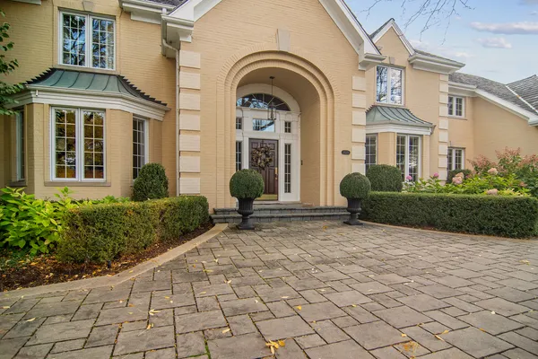 $2,195,000 | 1520 MacAlpin Circle, Inverness, IL 60010