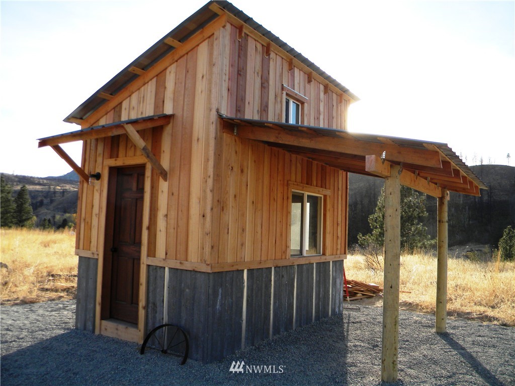 2 Rock Ranch Okanogan, WA 98840 - Photo 4 of 23 Gallery Image 4