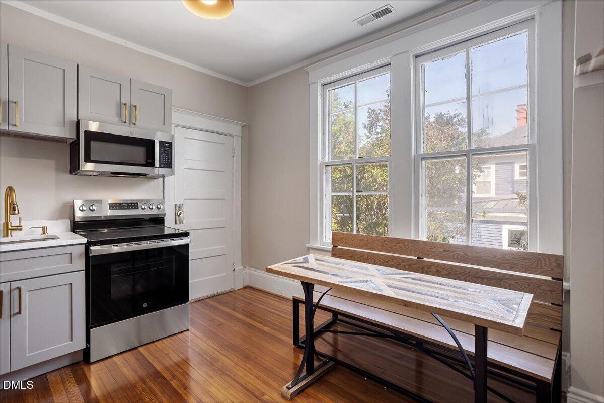 404 East Edenton Street Raleigh, NC 27601 - Photo 16 of 57
