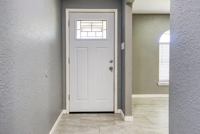 a view of an entryway of the house