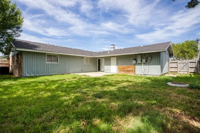 $1,950 | 1810 Marlin Street, Portland, TX 78374