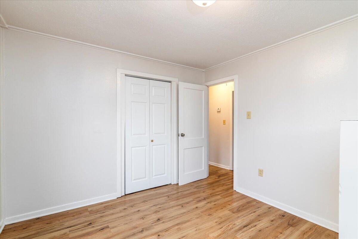 614-600 North Mill Road Salem, VA 24153 - Photo 15 of 25 19-19 103 Woodlawn Dr Rcoky Mount-1611-E