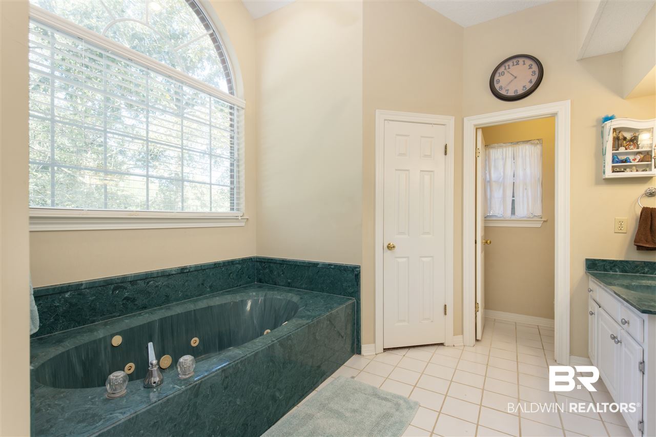 8591 Wimbledon Court Daphne, AL 36527 - Photo 17 of 21