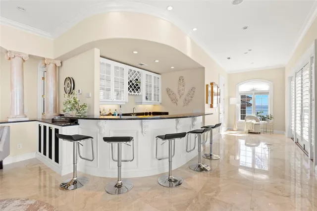 $5,995,000 | 6199 54th Street South, St. Petersburg, FL 33715