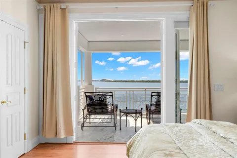 $5,995,000 | 6199 54th Street South, St. Petersburg, FL 33715