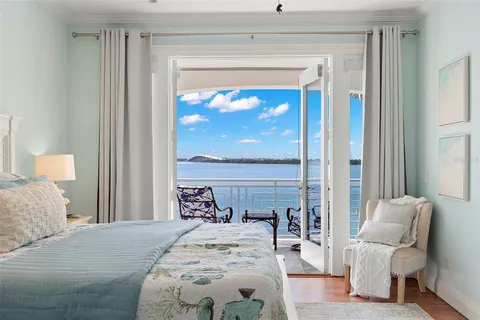 $5,995,000 | 6199 54th Street South, St. Petersburg, FL 33715