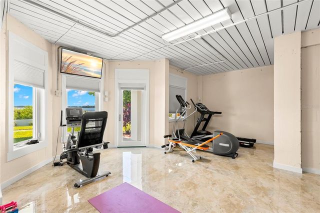 $5,995,000 | 6199 54th Street South, St. Petersburg, FL 33715