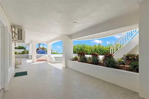 $5,995,000 | 6199 54th Street South, St. Petersburg, FL 33715