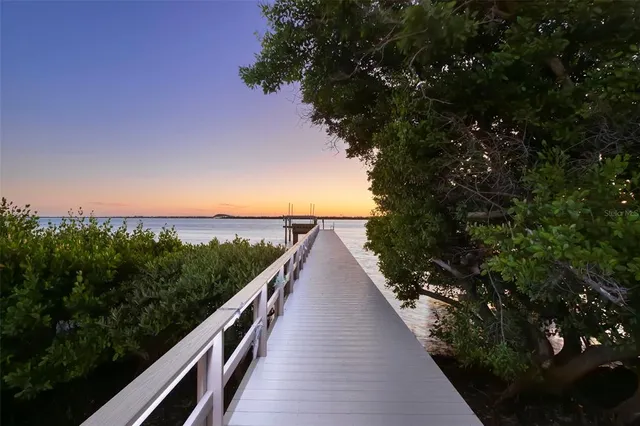 $5,995,000 | 6199 54th Street South, St. Petersburg, FL 33715