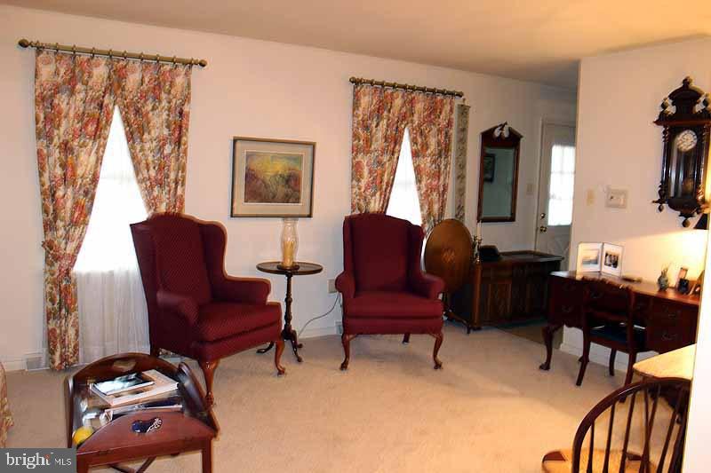 409 Longmeadow Road Lancaster, PA 17601 - Photo 2 of 11