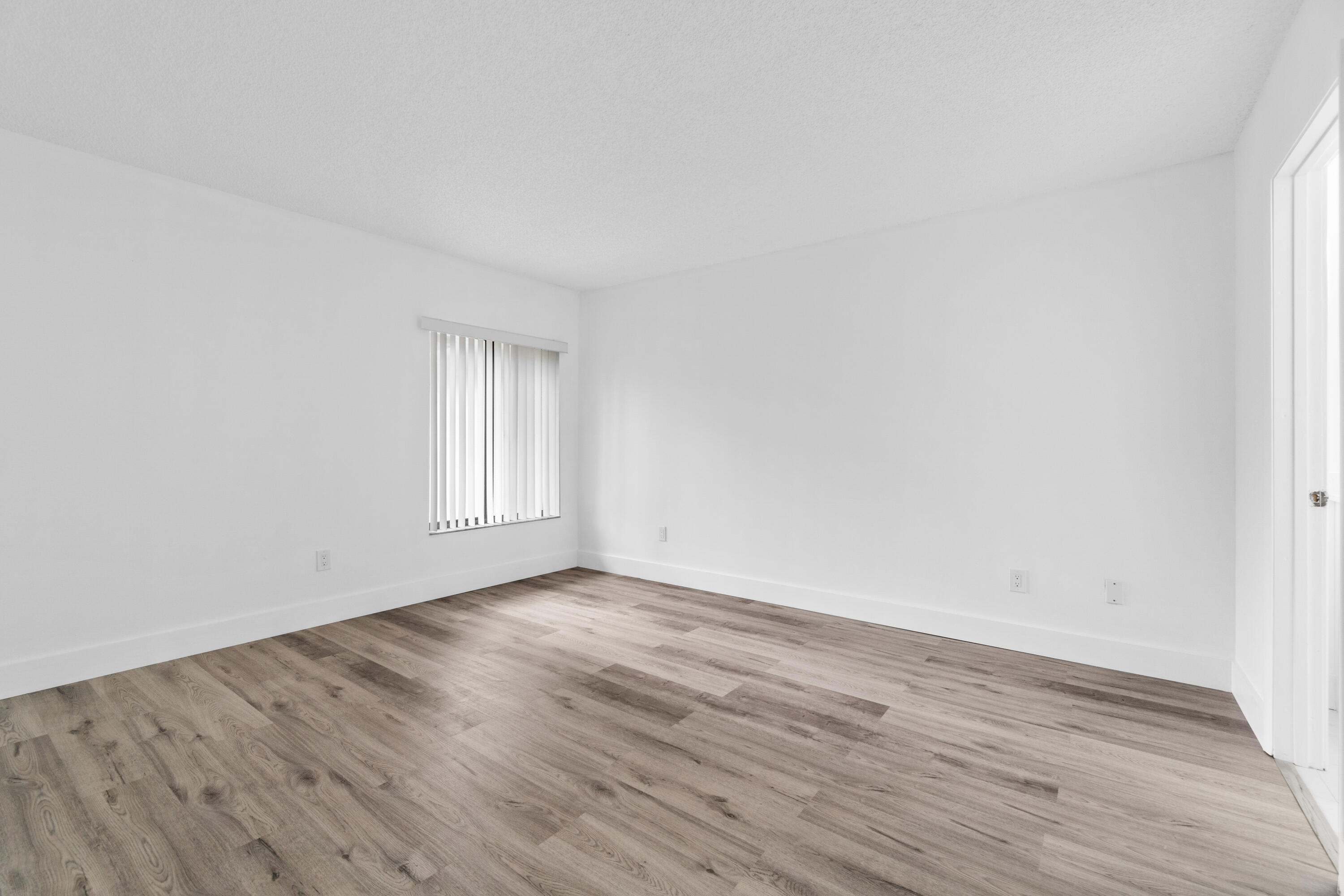 5151 West Club Circle, Unit 206 Boca Raton, FL 33487 - Photo 18 of 22 019-5151WestClubCircle-BocaRaton-FL-3348