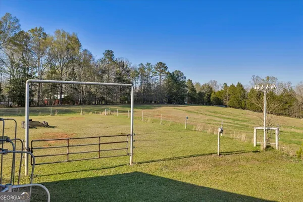 a view of a outdoor space