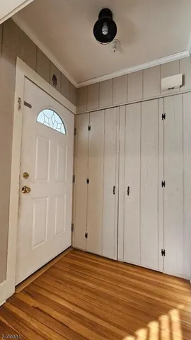 a view of a livingroom with an empty space