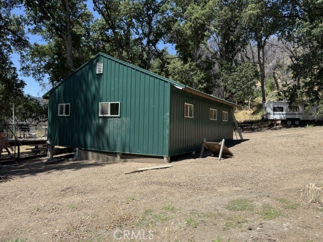 24 North 35 Road Covelo, CA 95428 - Photo 2 of 41 Cabin