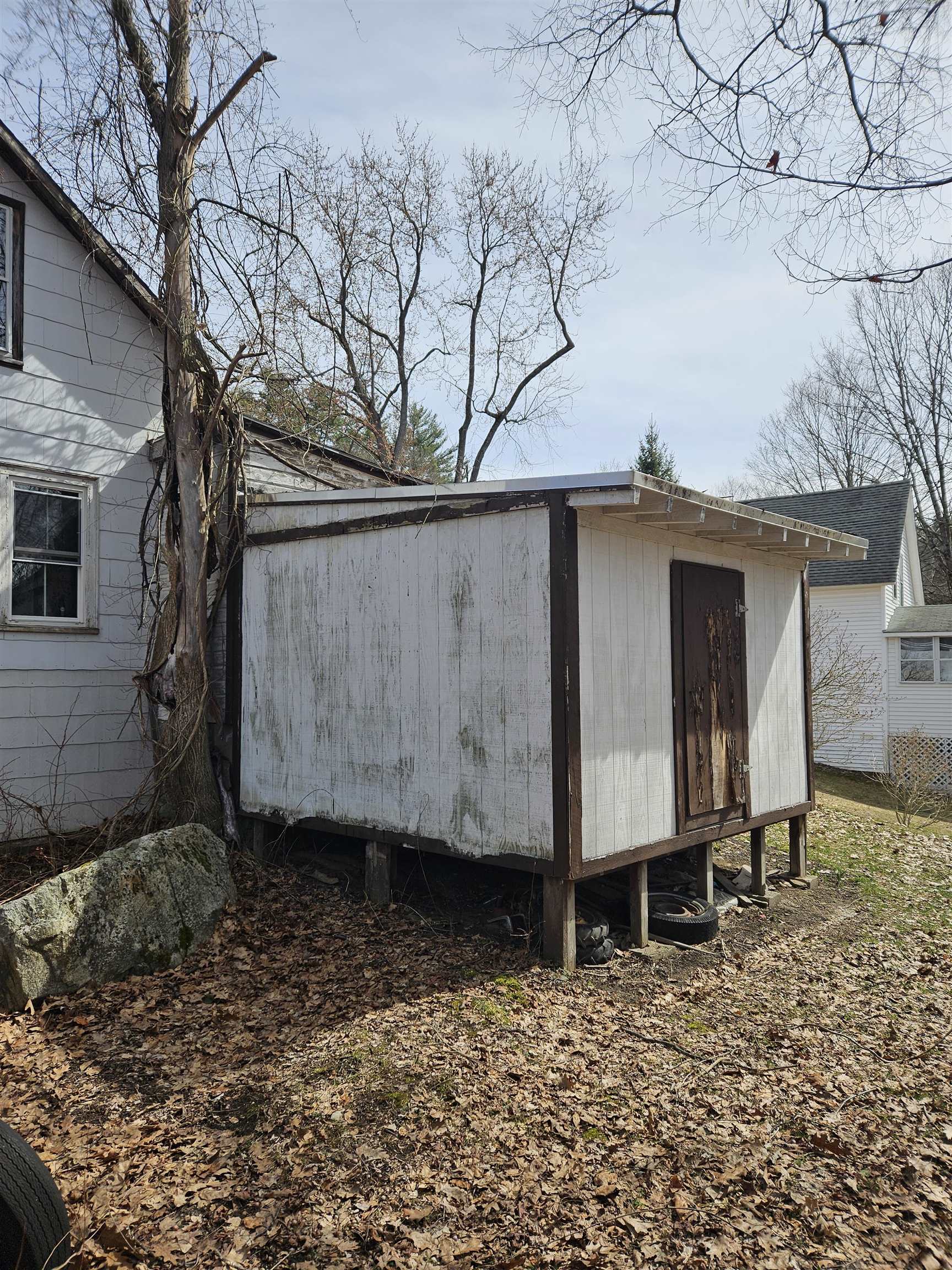 32 Charles Street Keene, NH 03431 - Photo 8 of 43