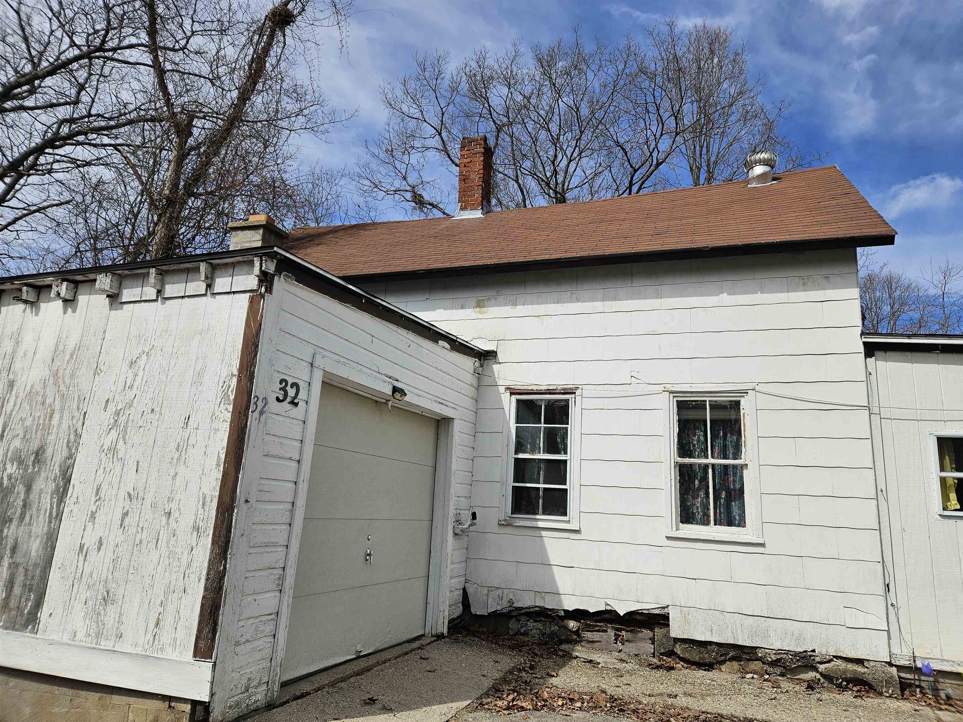 32 Charles Street Keene, NH 03431 - Photo 9 of 43