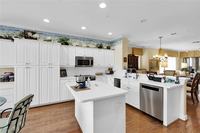 $469,500 | 9121 Southmont Cove, Unit 201, Fort Myers, FL 33908