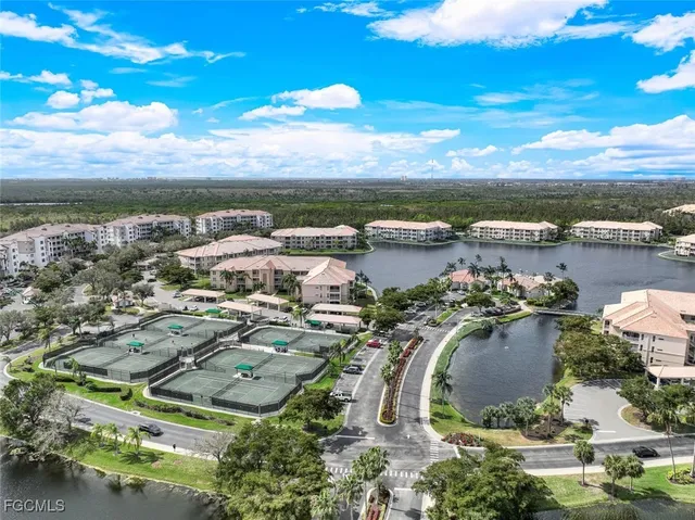 $469,500 | 9121 Southmont Cove, Unit 201, Fort Myers, FL 33908
