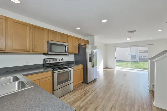 $195,000 | 6824 Dartmouth Hill Street, Riverview, FL 33578