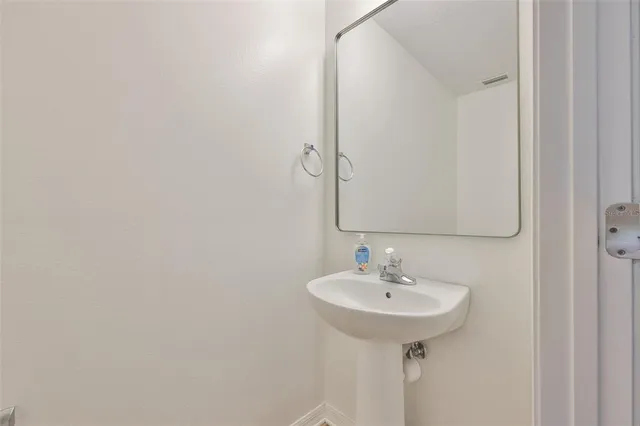 $195,000 | 6824 Dartmouth Hill Street, Riverview, FL 33578