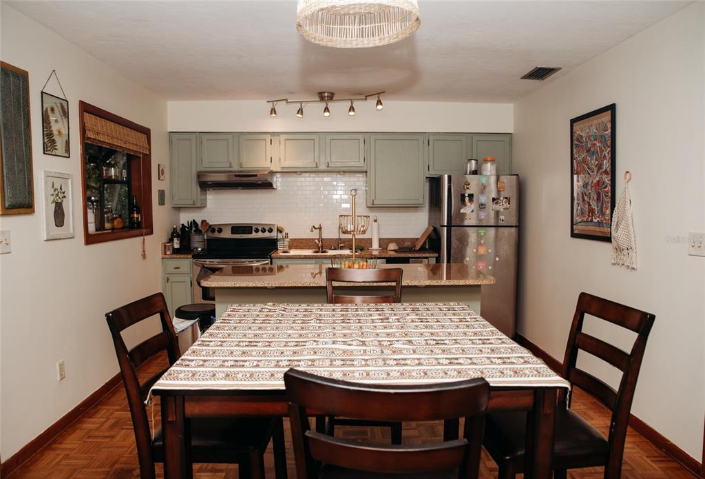 2002 Southwest 43rd Avenue Gainesville, FL 32608 - Photo 26 of 27 Gallery Image 26