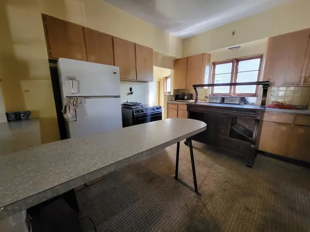 $40,000 | 111 Carrie Avenue, Eveleth, MN 55734