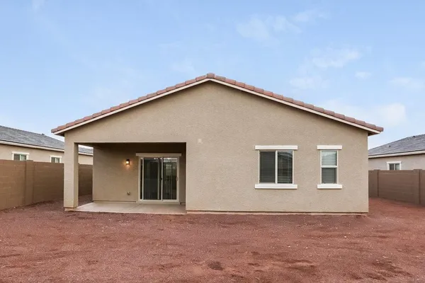 $2,105 | 21221 West Hubbell Street, Buckeye, AZ 85396