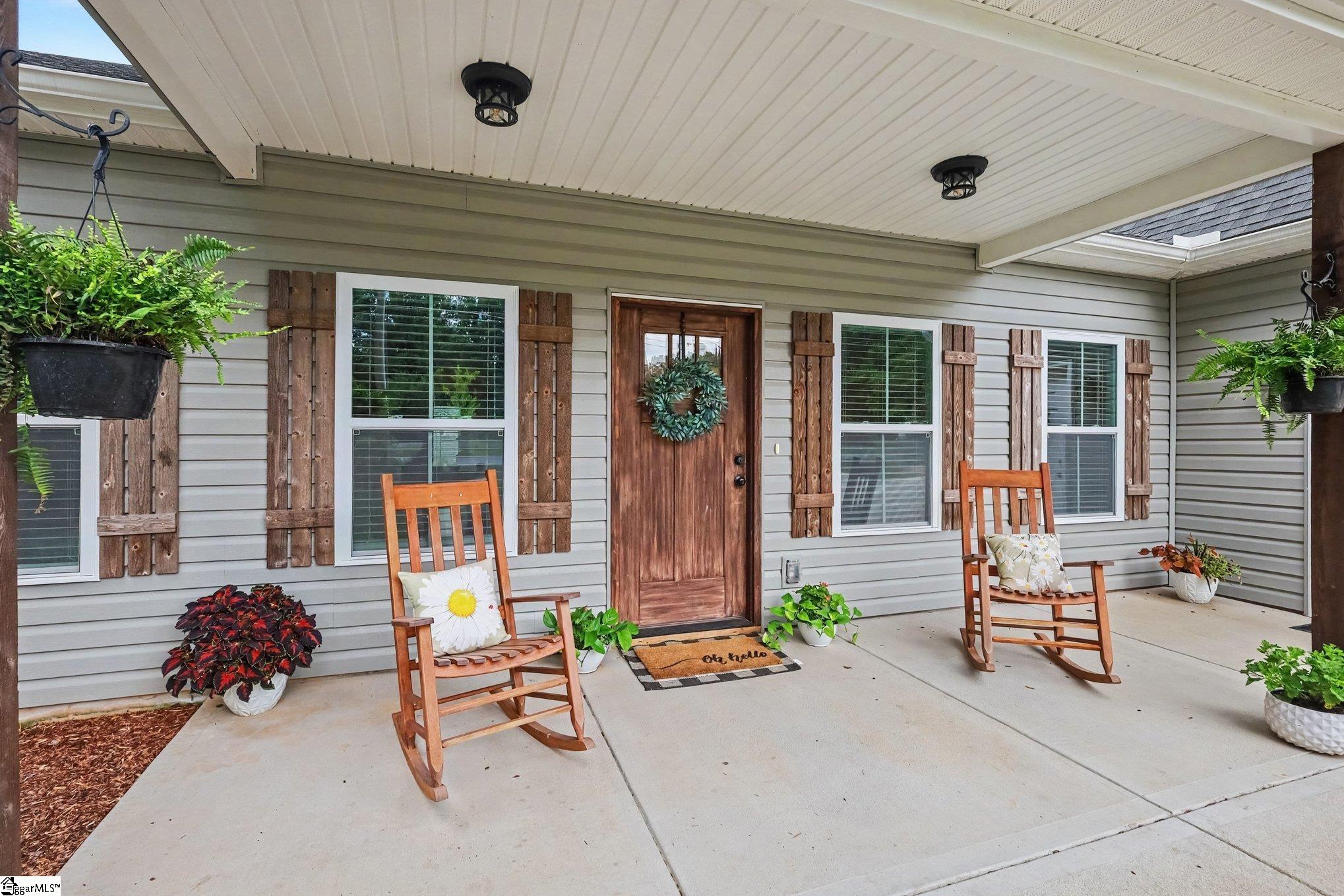 3807 Camp Road Greer, SC 29651 - Photo 3 of 27