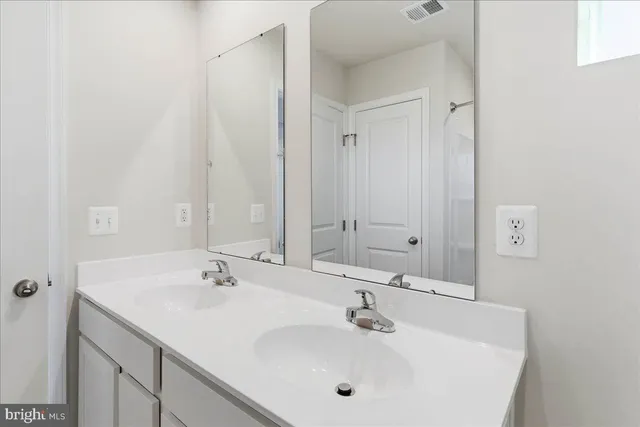 $385,000 | 2605 Apricot Drive, Culpeper, VA 22701