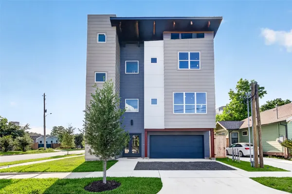 $519,900 | 126 North Sidney Street, Houston, TX 77003