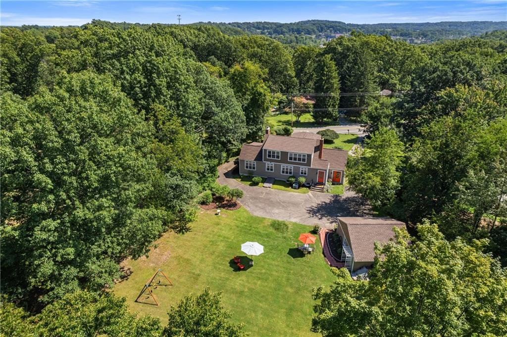5307 Richland Road Gibsonia, PA 15044 - Photo 4 of 42 Gallery Image 4