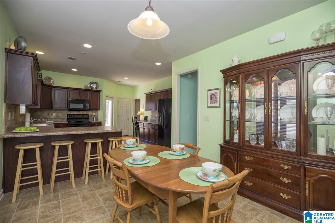 1073 Savannah Lane Calera, AL 35040 - Photo 20 of 49