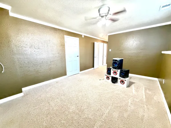 $335,000 | 8885 North 70th Street, Milwaukee, WI 53223