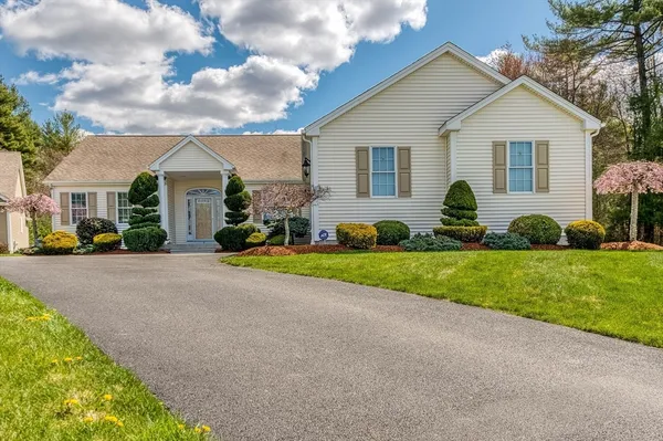 $635,000 | 7 Judith Ann Circle, Unit 31, Rehoboth, MA 02769