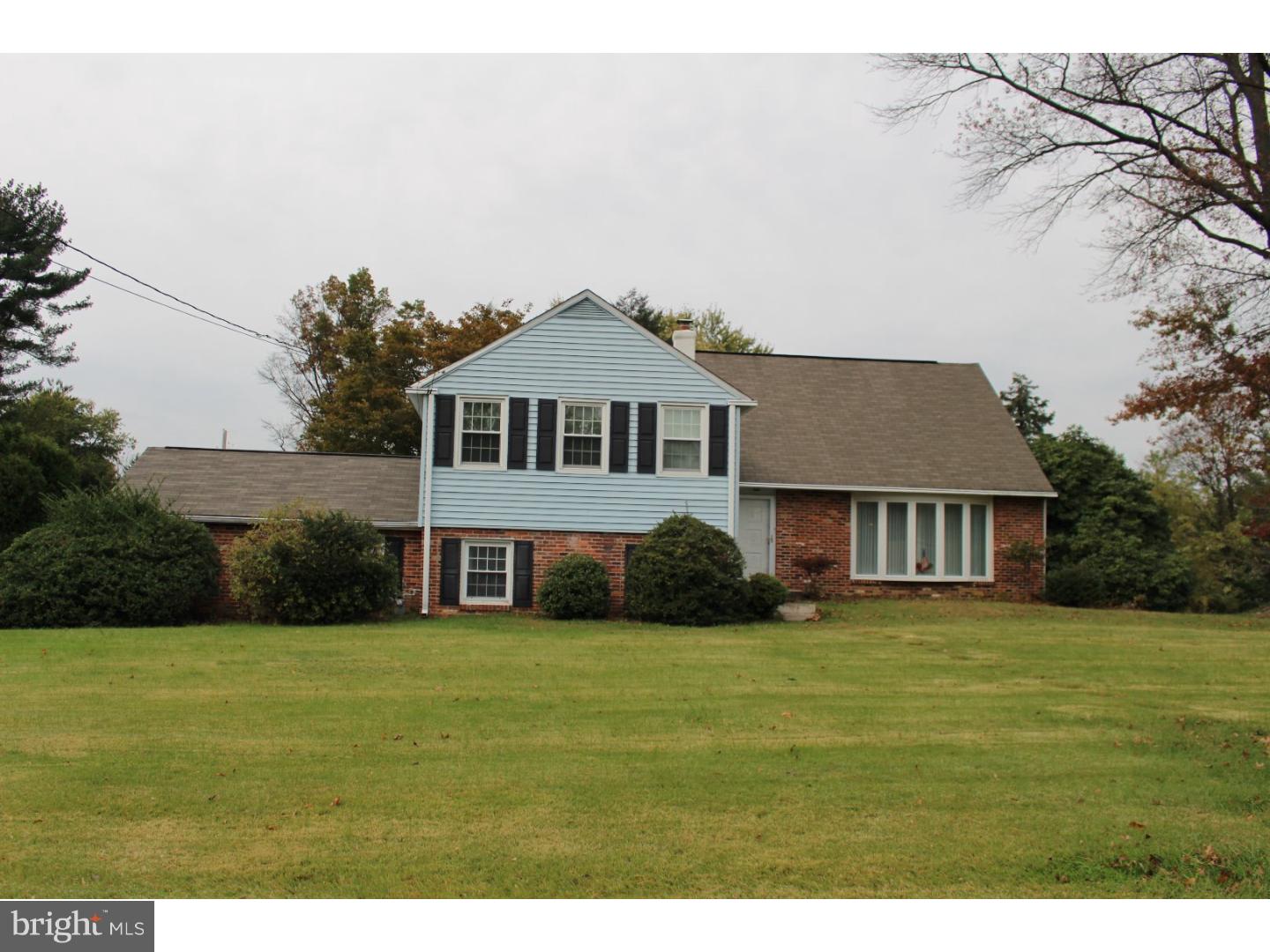 1676 Ludwell Drive Ambler, PA 19002 - Photo 1 of 24 Gallery Image 1