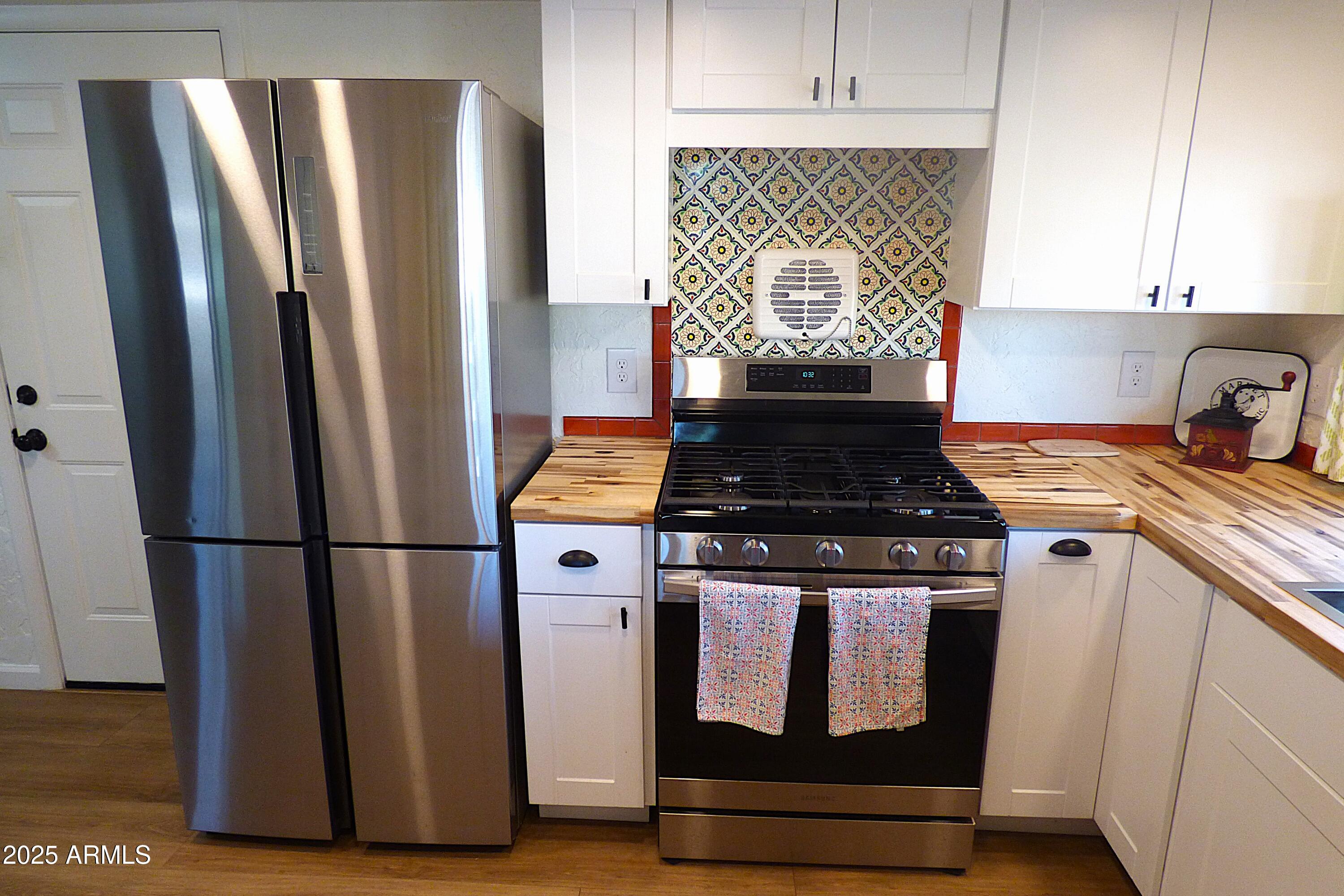 6700 East Thomas Road, Unit 34 Scottsdale, AZ 85251 - Photo 15 of 71 Kitchen