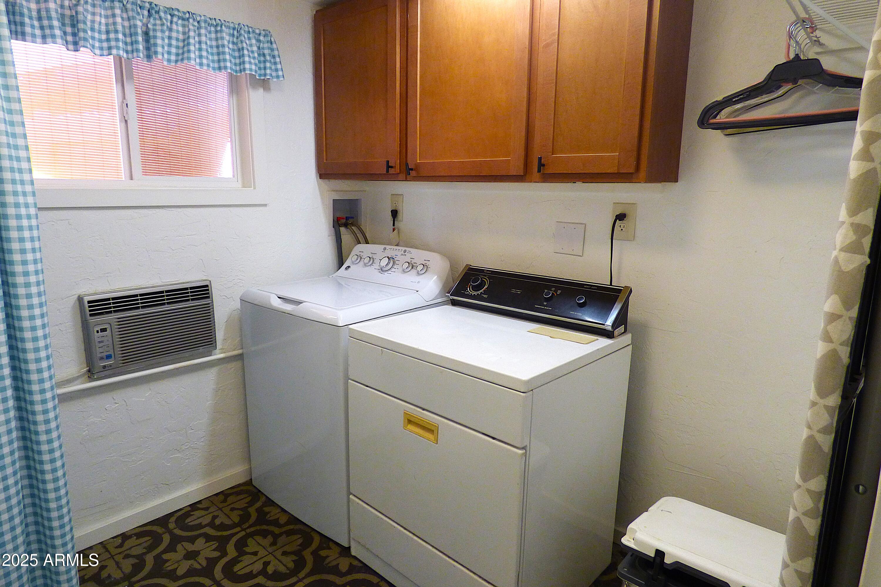 6700 East Thomas Road, Unit 34 Scottsdale, AZ 85251 - Photo 28 of 69 Laundry Room
