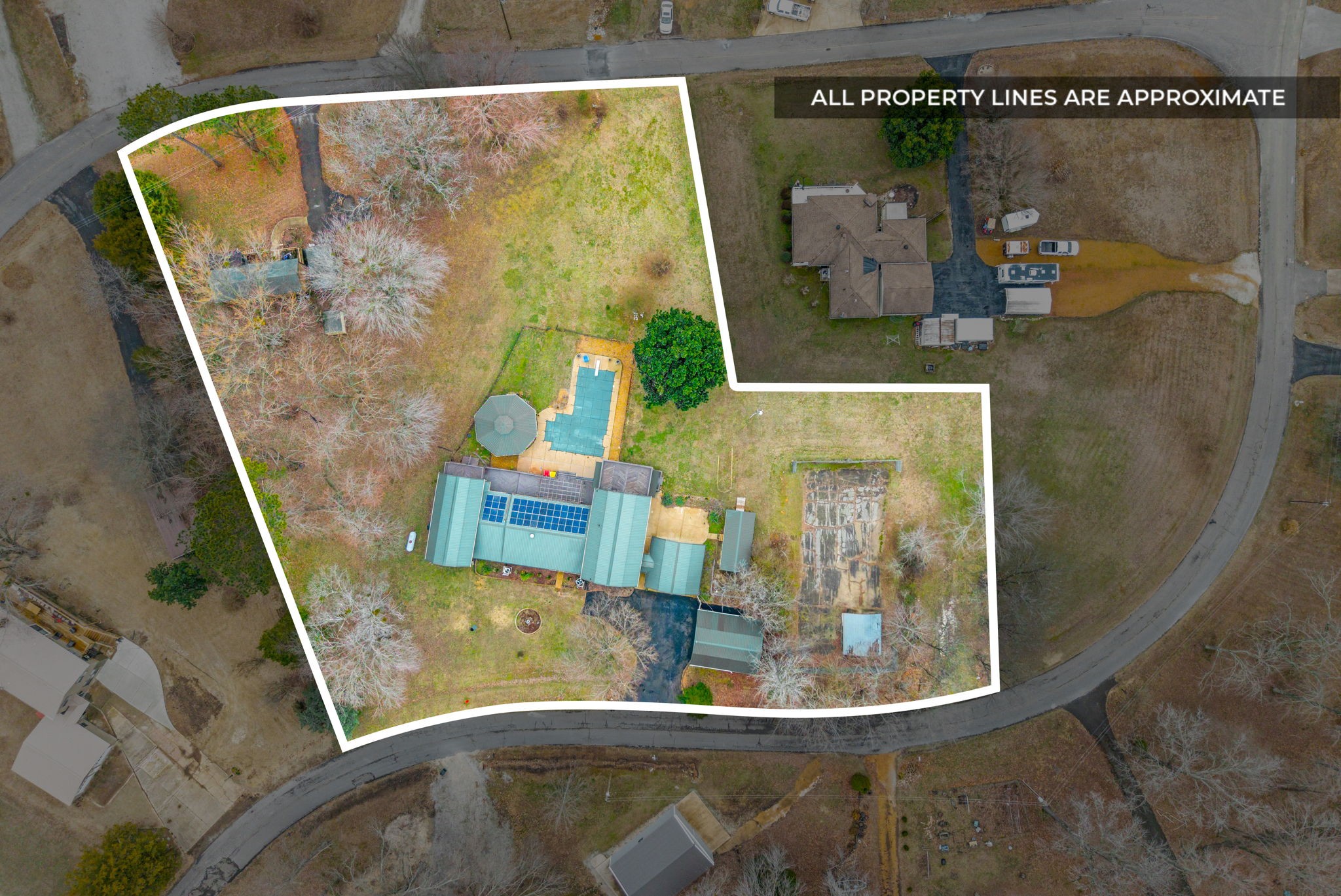 369 Holiday Acres Drive Springville, TN 38256 - Photo 3 of 100