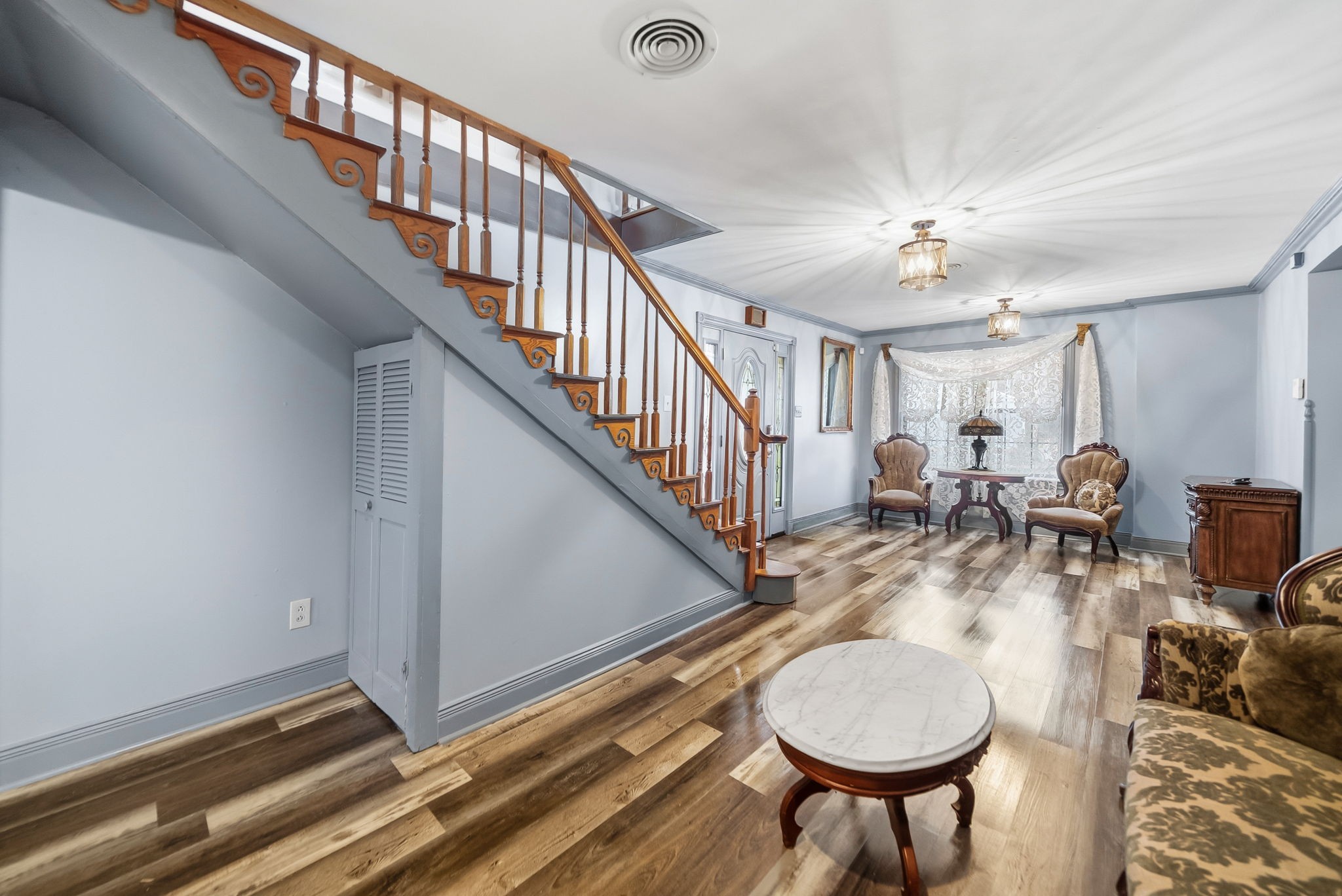 369 Holiday Acres Drive Springville, TN 38256 - Photo 31 of 100 a view of a livingroom with furniture a table and chair