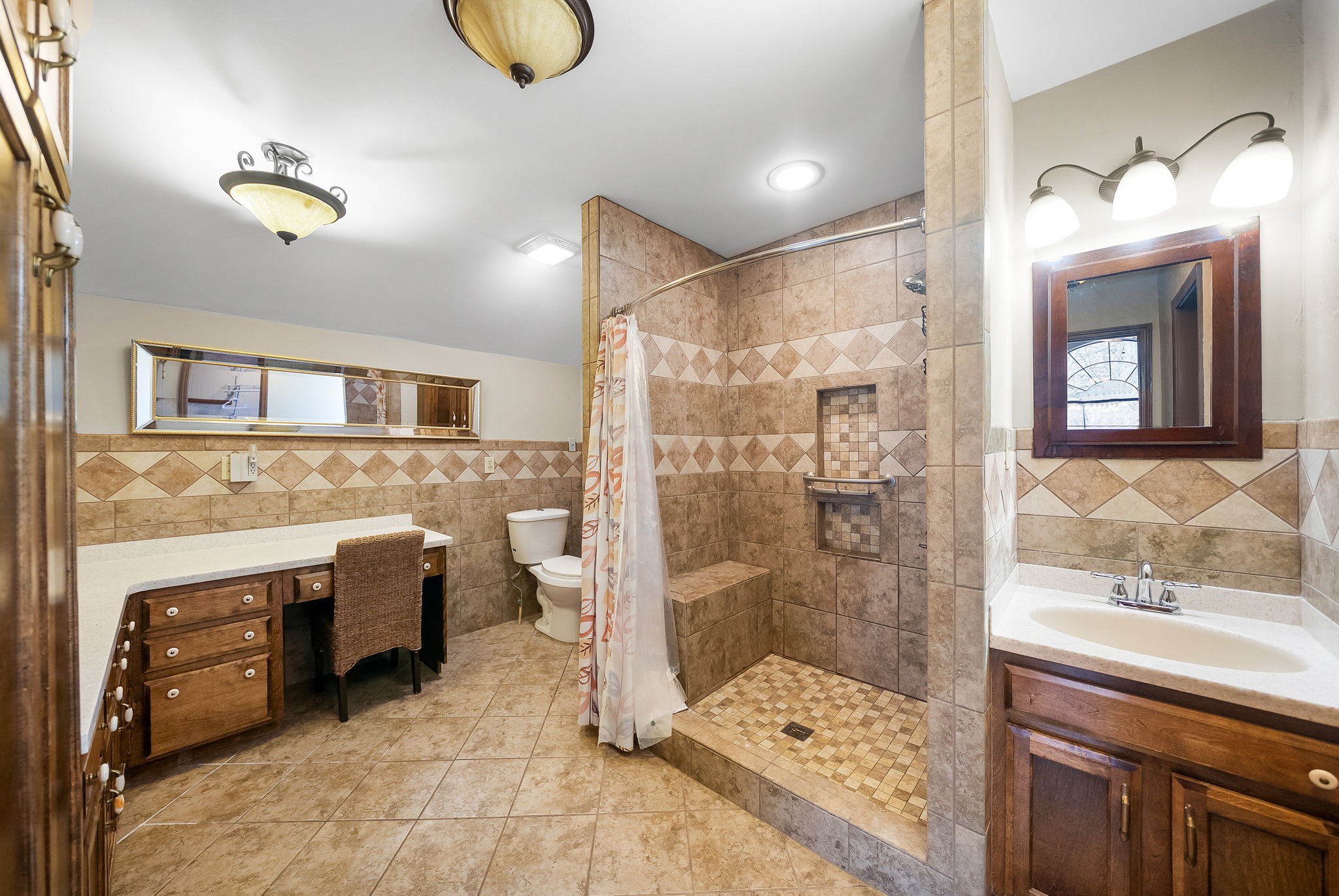 369 Holiday Acres Drive Springville, TN 38256 - Photo 70 of 100 a bathroom with a sink a toilet and shower