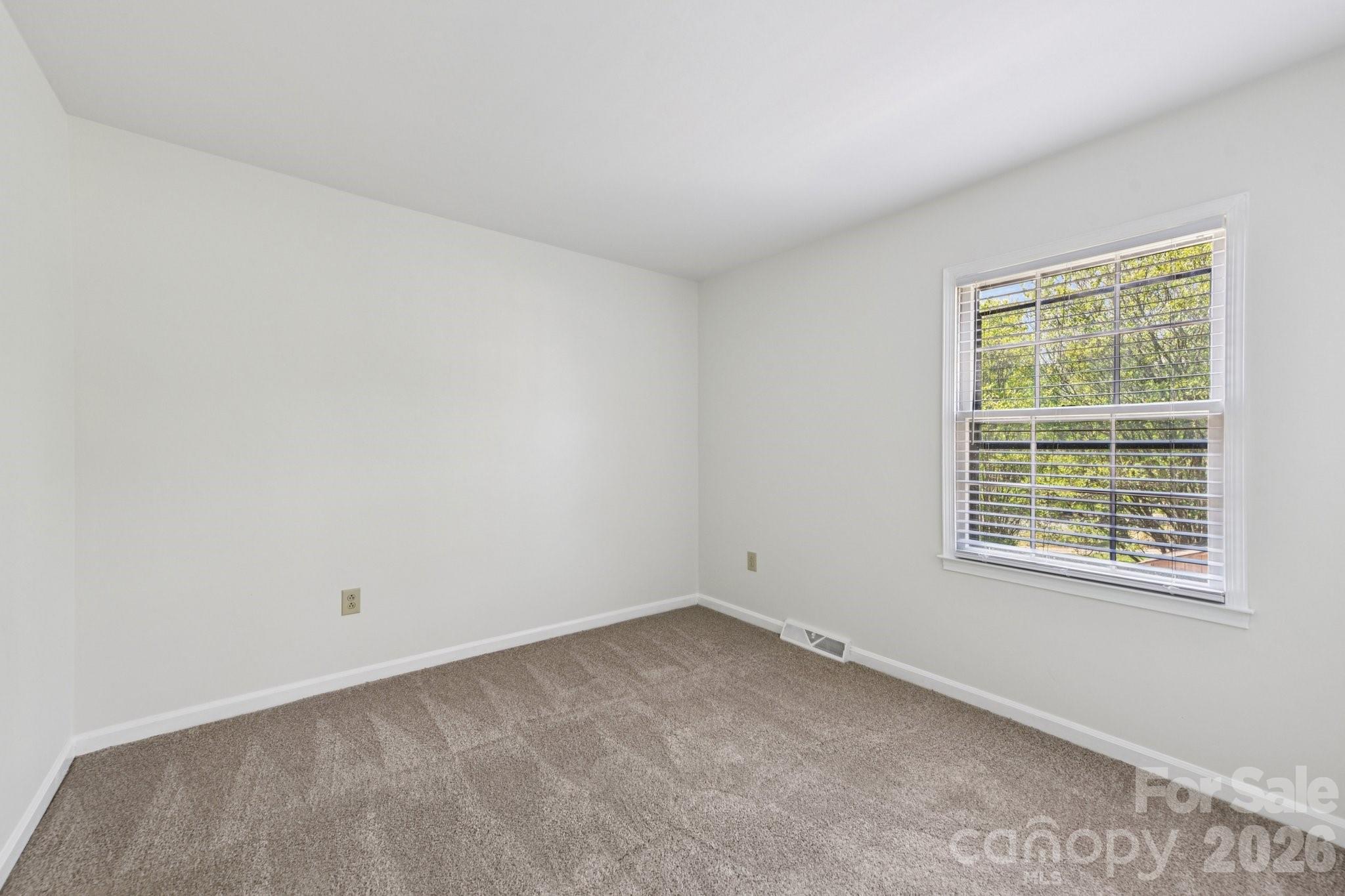 11140 Painted Tree Road Charlotte, NC 28226 - Photo 15 of 26 Gallery Image 15