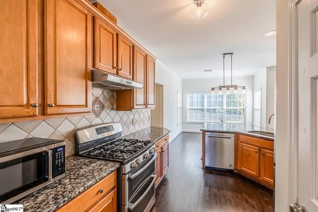 $398,000 | 607 Greening Drive, Simpsonville, SC 29681