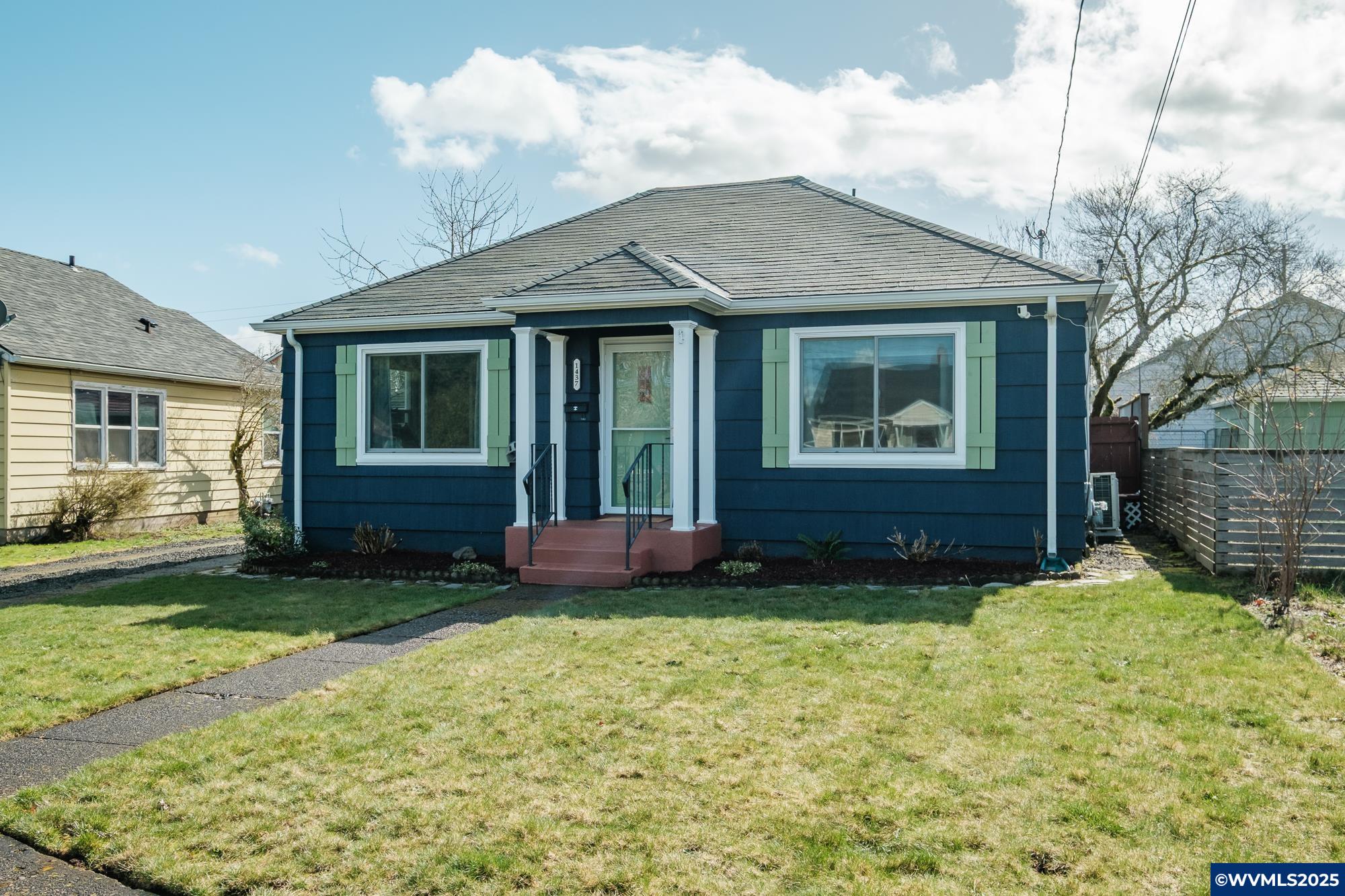 1437 Southwest Fern Place Albany, OR 97321 - Photo 2 of 37 Gallery Image 2