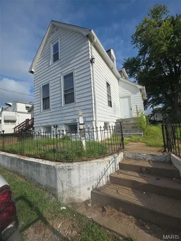 $64,900 | 125 East Etta Avenue, St. Louis, MO 63125
