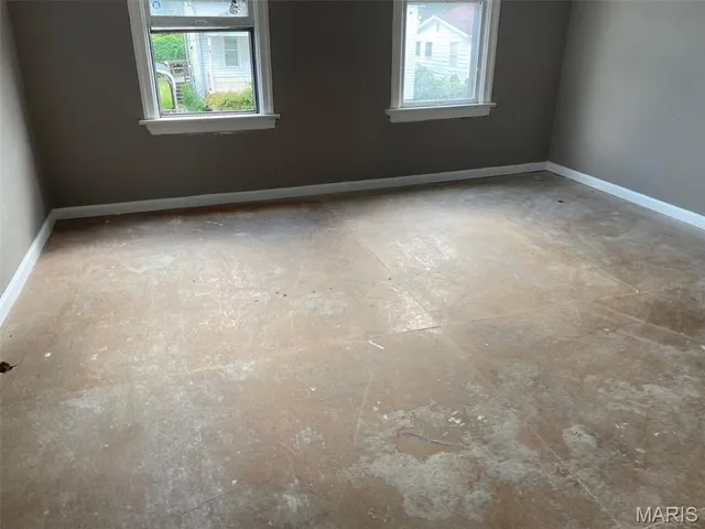 $64,900 | 125 East Etta Avenue, St. Louis, MO 63125