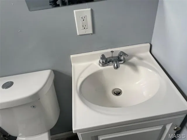 $64,900 | 125 East Etta Avenue, St. Louis, MO 63125