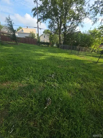 $64,900 | 125 East Etta Avenue, St. Louis, MO 63125