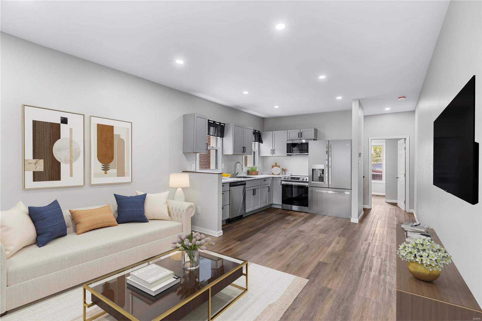 3261 Morgan Ford Road St. Louis, MO 63116 - Photo 4 of 29 Gallery Image 4
